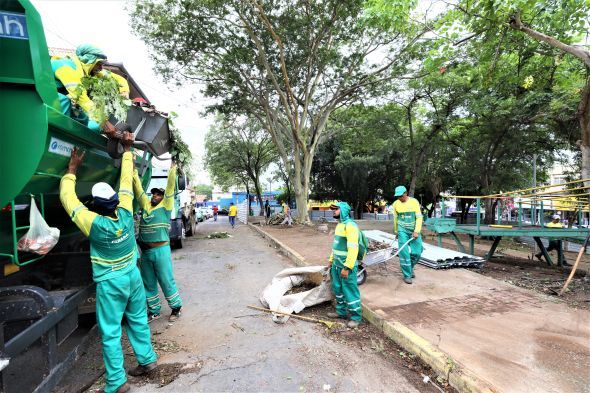 Prefeitura de Cuiab | Mais de 35 espaos de lazer de Cuiab foram alcanados com aes de limpeza nos ltimos dez dias