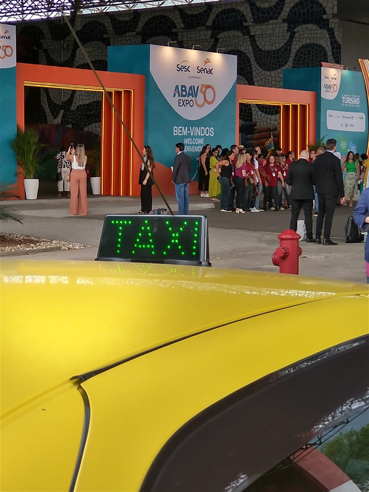 Taxi.Rio Cidades monta ação na ABAV Expo 2023 para ampliar público de fora da capital - Prefeitura da Cidade do Rio de Janeiro