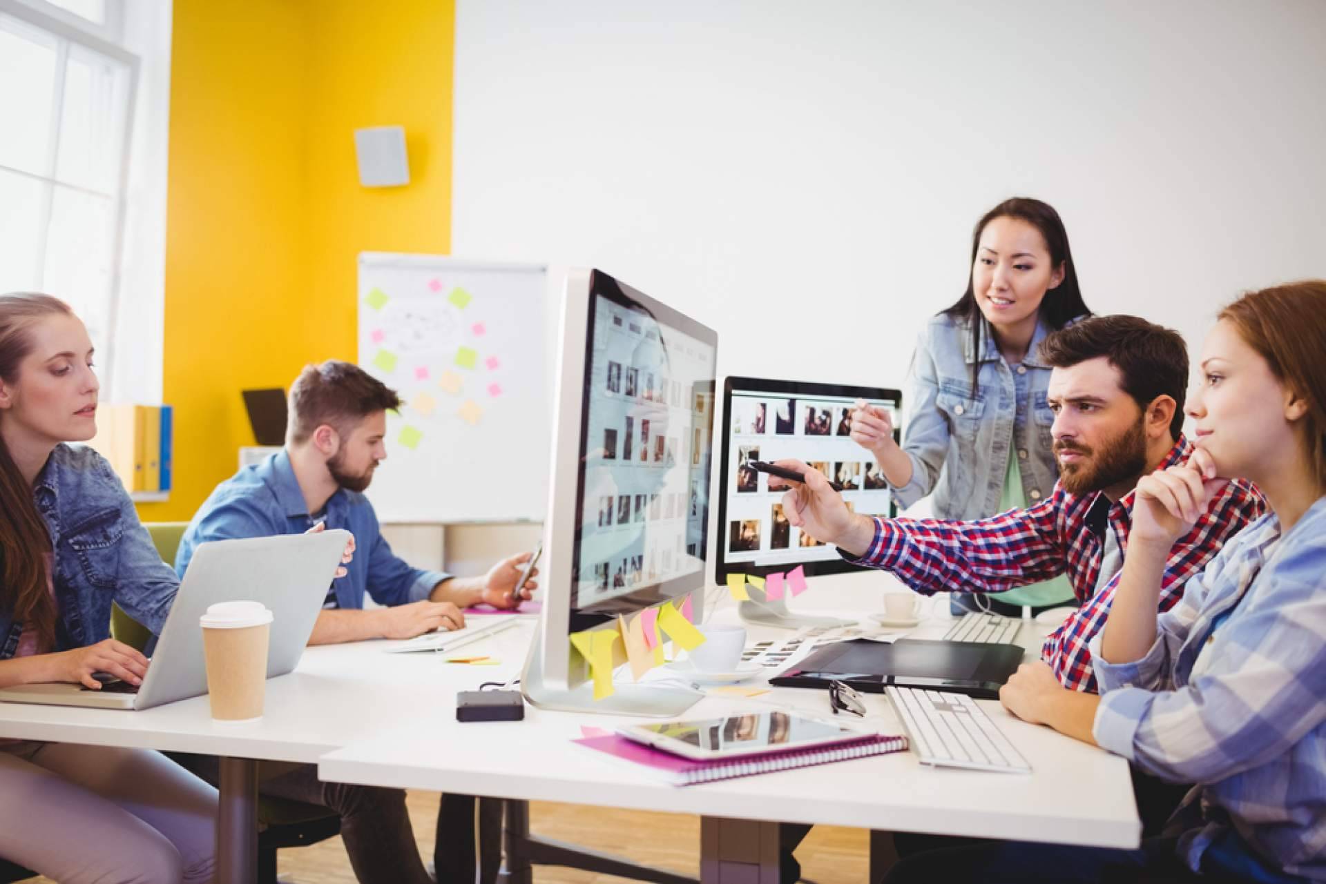 Servicios de diseño y desarrollo de prototipos (sitio web, aplicación) para startups