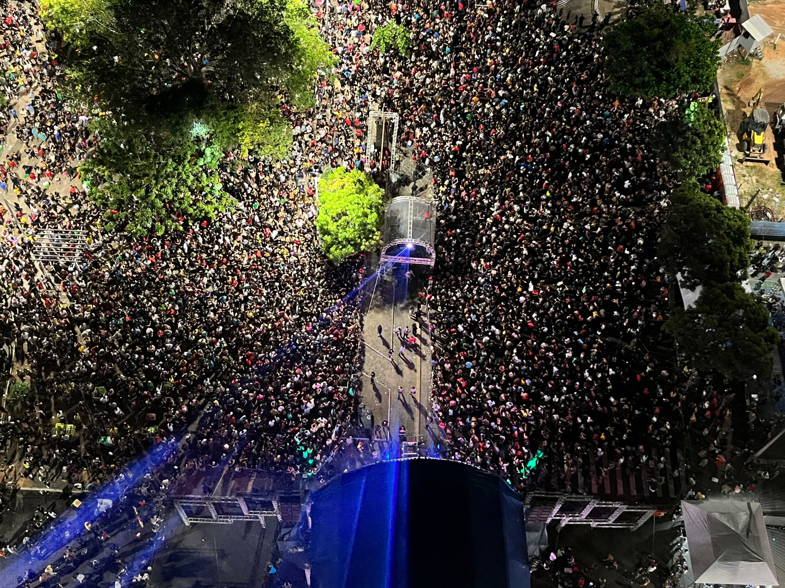 Super Pop Live tremeu a Praça do Barão no primeiro dia do Réveillon da Cidade – Prefeitura Municipal de Macapá