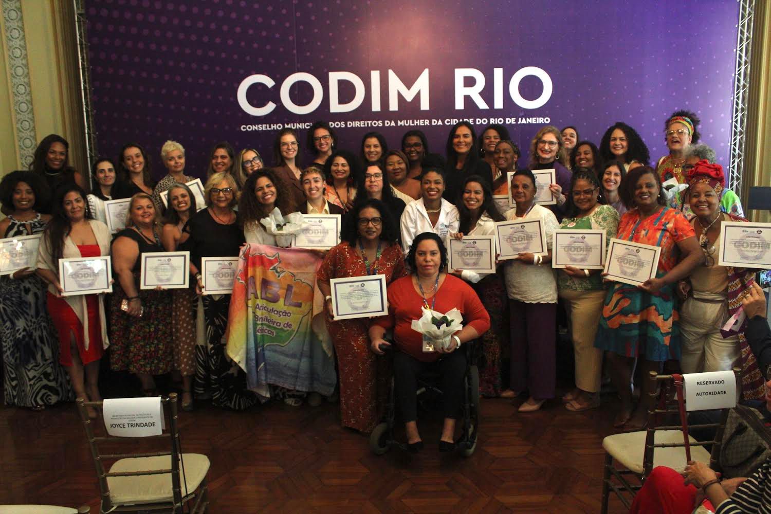 Prefeitura do Rio dá posse às novas integrantes do Conselho Municipal de Direitos da Mulher - Prefeitura da Cidade do Rio de Janeiro