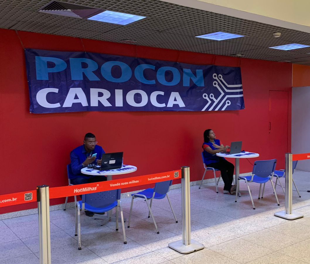 Procon Carioca fará atendimento ao público nos aeroportos Santos Dumont e Internacional Tom Jobim nesta semana - Prefeitura da Cidade do Rio de Janeiro