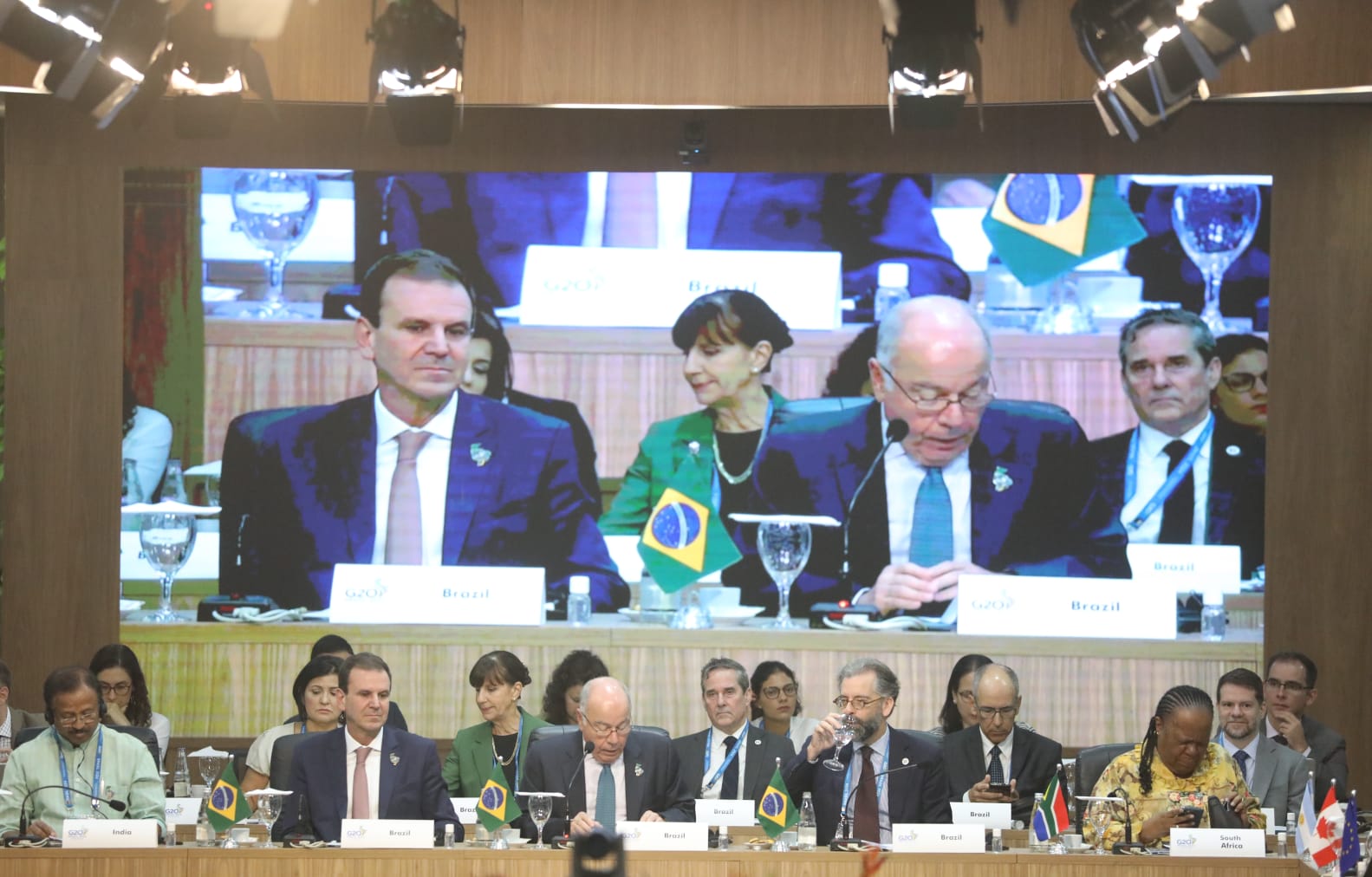 Prefeito Eduardo Paes participa da segunda plenária da Reunião de Chanceleres do G20 - Prefeitura da Cidade do Rio de Janeiro